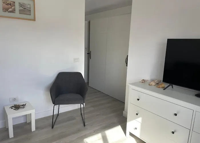 Apartment Eras Views *